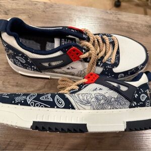 Stylish Navy and White Men's Sneakers